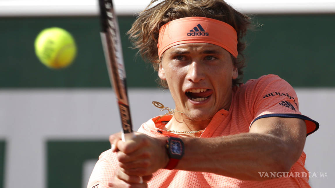 Alexander Zverev debuta con victoria en Roland Garros