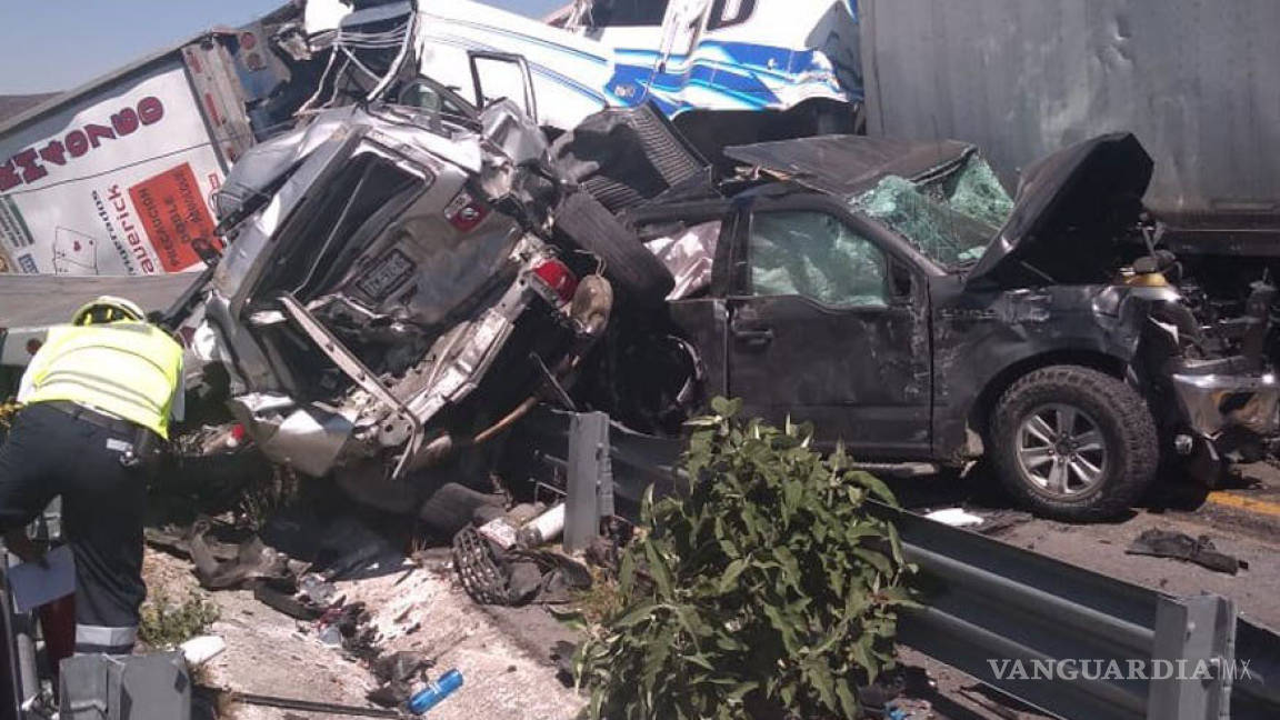 Mueren dos en carambola en la autopista Puebla-Córdoba