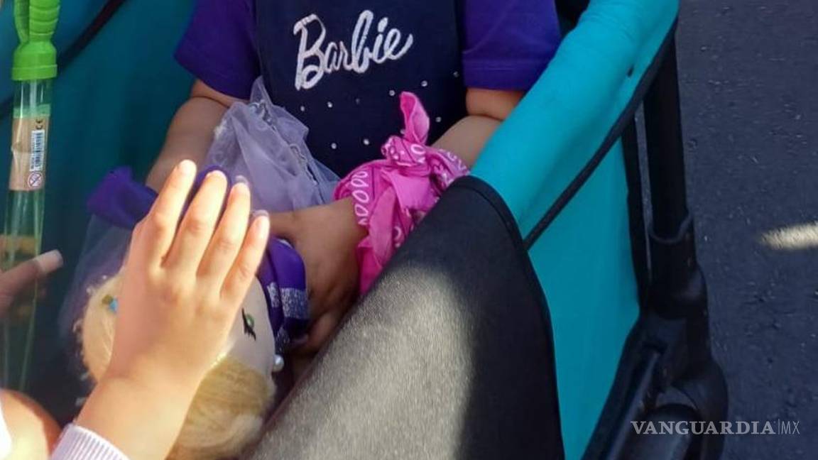 $!Un 8M desde el borde: acompañé a mi hija a una marcha feminista de Saltillo