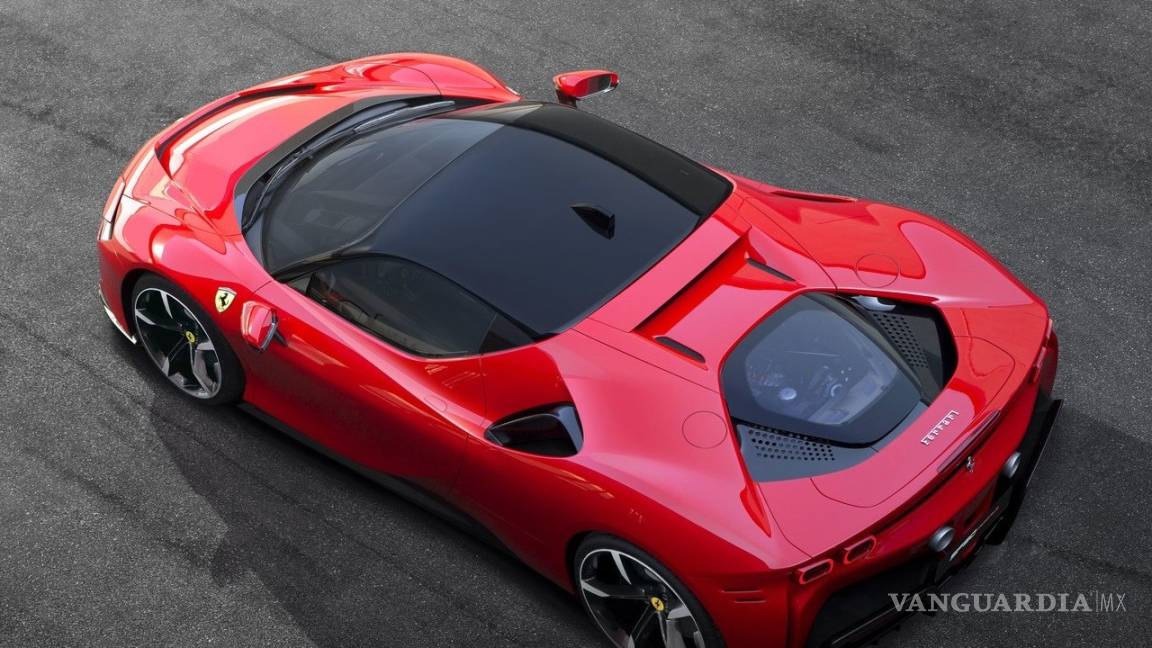Así es el Ferrari SF90 Stradale, el deportivo híbrido italiano es una bestia de 1,000 HP
