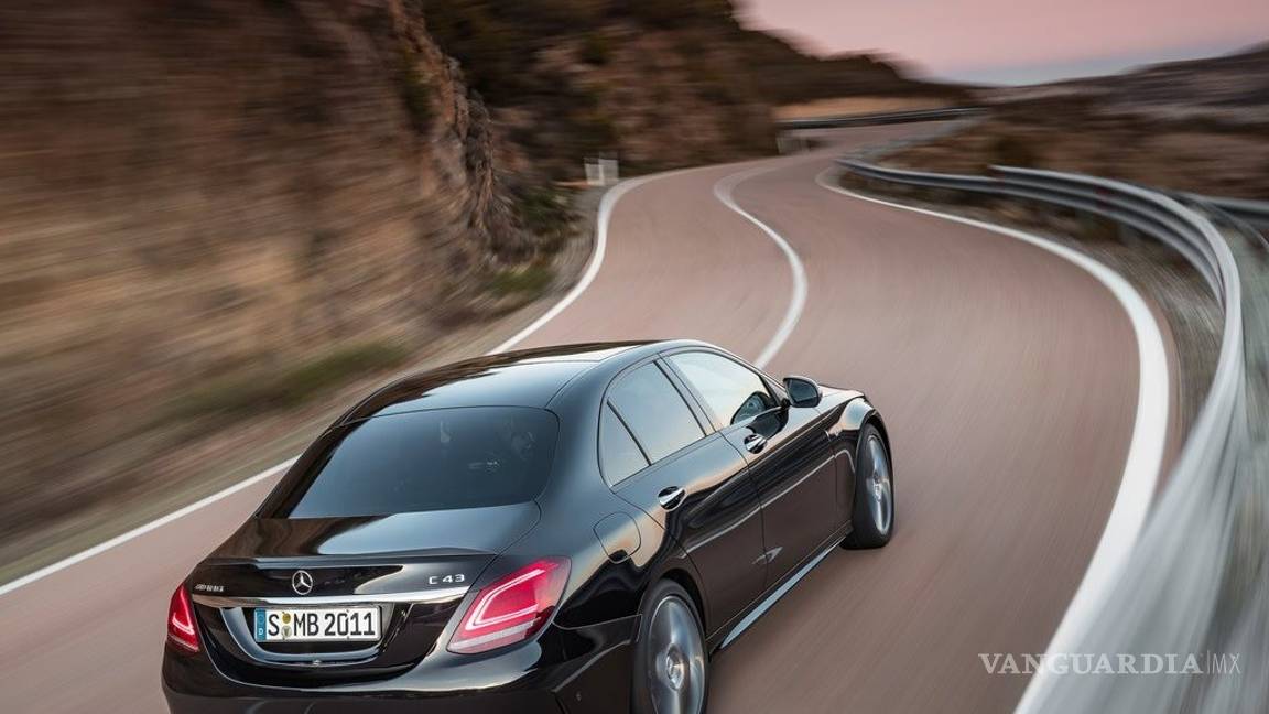 $!Mercedes-AMG C 43 4MATIC, 390 caballos y modo circuito lleno de lujo