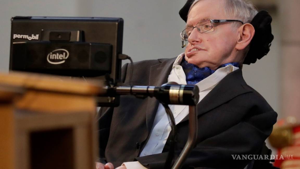 Stephen Hawking colapsa la página web de Cambridge