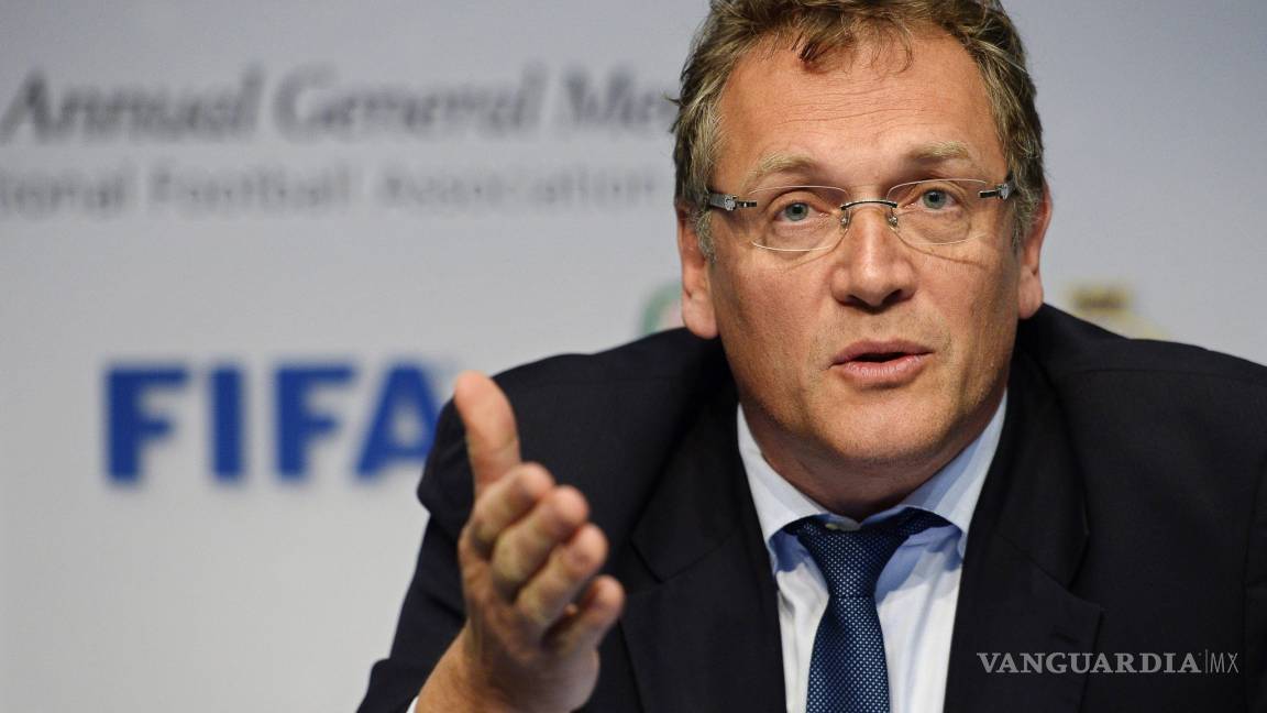 FIFA despide a su secretario general Jerome Valcke