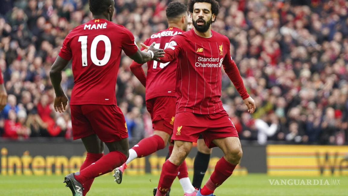 Liverpool sale de su crisis y está a nueve puntos de ser campeón en Inglaterra