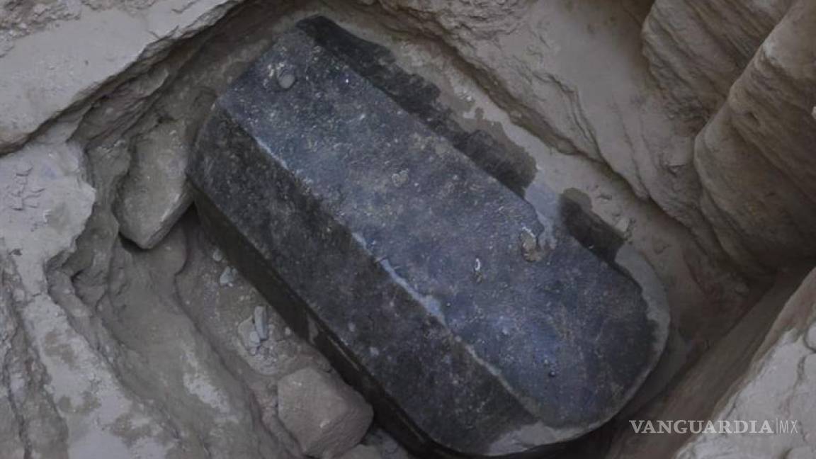 Misterioso sarcófago egipcio es abierto a pesar de teorías apocalípticas