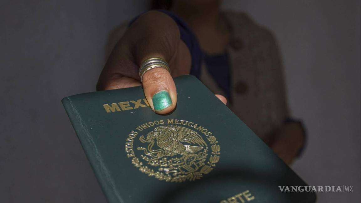 SRE sufre robo de más de 6 mil libretas para pasaportes