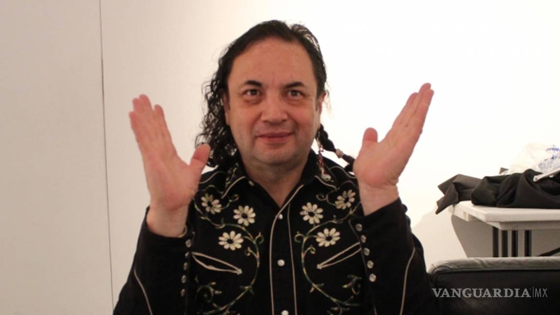 $!Exhiben en Nueva York esculturas creadas con objetos de migrantes