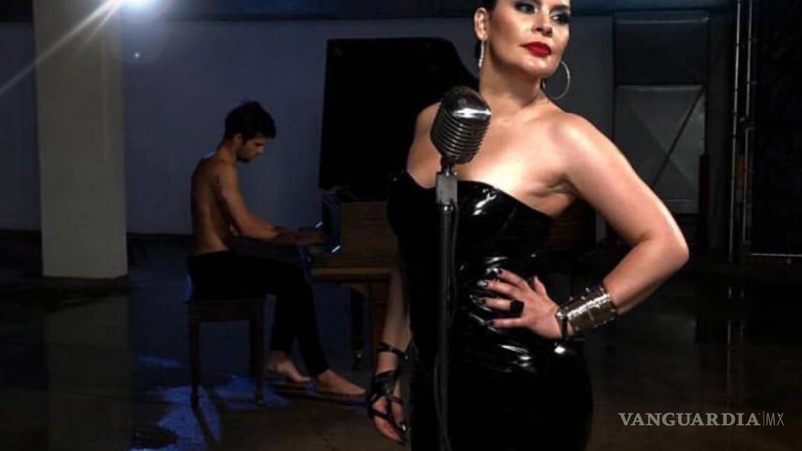 Mary Boquitas regresa con canción que interpretó con Gloria Trevi