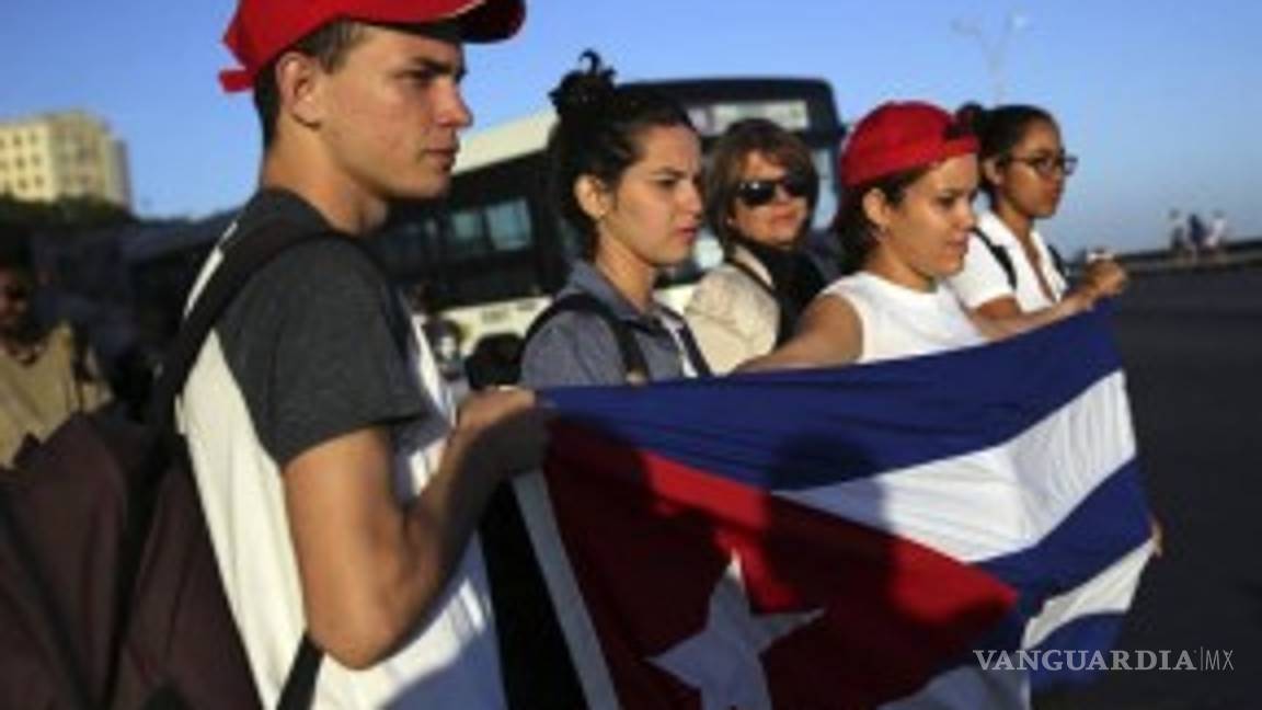 $!Inicia el cortejo fúnebre de Fidel Castro su recorrido por Cuba