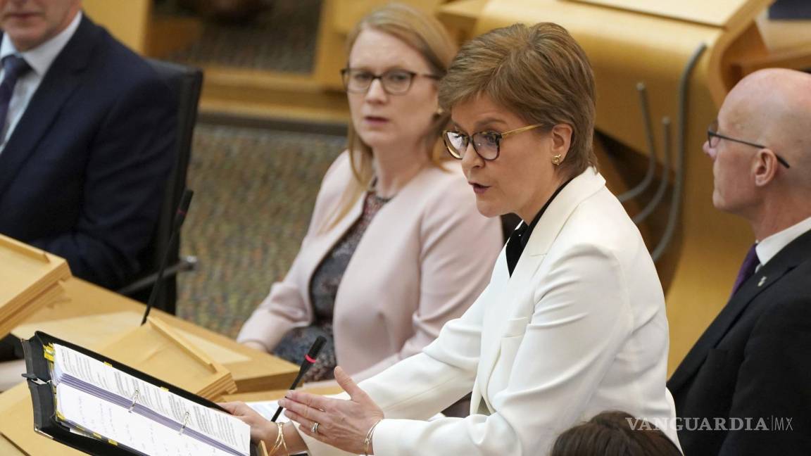 Nicola Sturgeon, primera ministra escocesa, convoca a un nuevo referéndum sobre la independencia del país