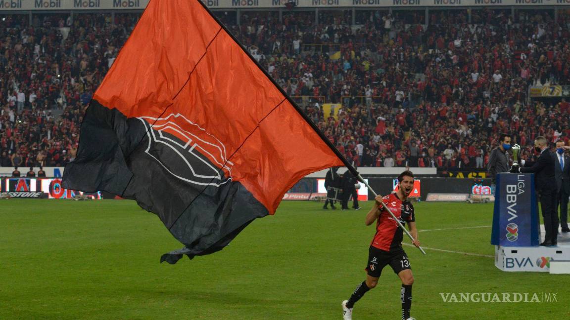 $!Atlas se proclamó campeón tras derrotar en tanda de penales 4 a 3 ante el León en partido de vuelta de la final de la Liga MX Grita Apertura 2021. Cuaroscuro/Mario Jasso