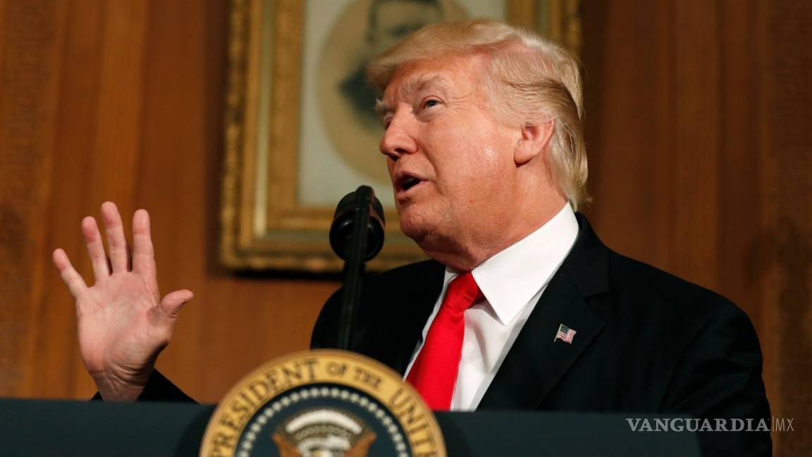 $!"Trump es lo mejor que nos ha pasado", votantes celebran 100 días en el poder