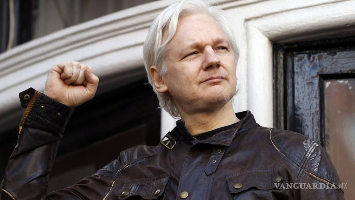 Quitan la nacionalidad ecuatoriana de Julian Assange
