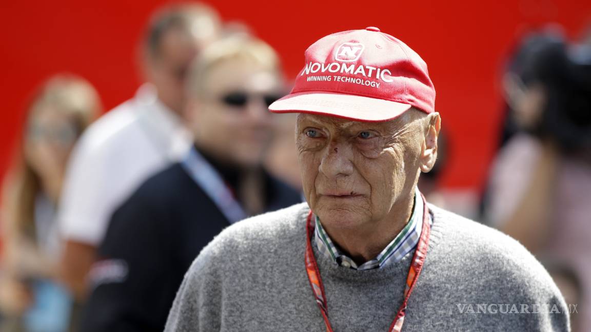 Tras el trasplante de pulmón, Niki Lauda ya respira por sí mismo