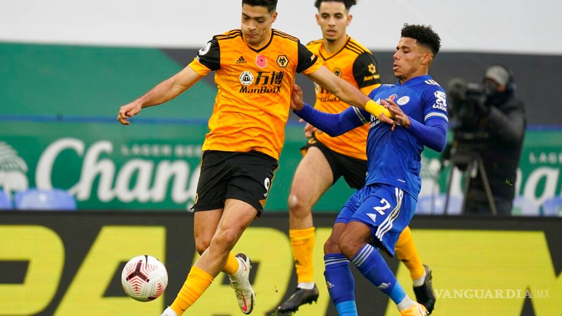 $!Leicester City se roba la cima de la Premier tras vencer a Jiménez y los Wolves