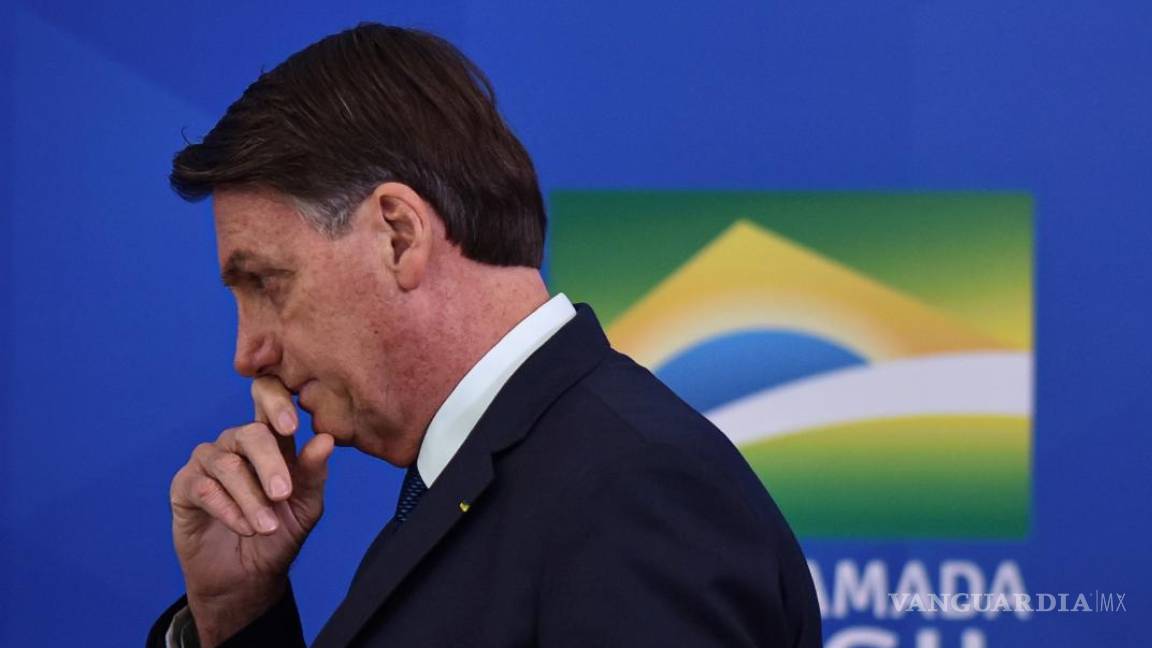 Bolsonaro acusa en FB a la OMS de incentivar la masturbación y homosexualidad en los niños; borra el mensaje