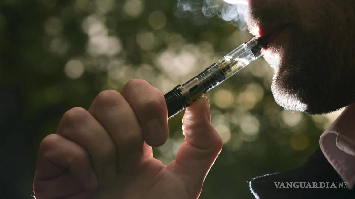 Intoxicado a los 10 meses por nicotina líquida de un 'e-cigarrillo', Salud