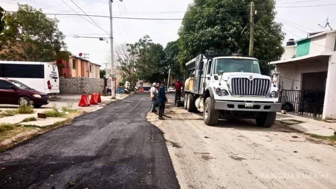 Intensifican los trabajos de bacheo y pavimentación en Torreón