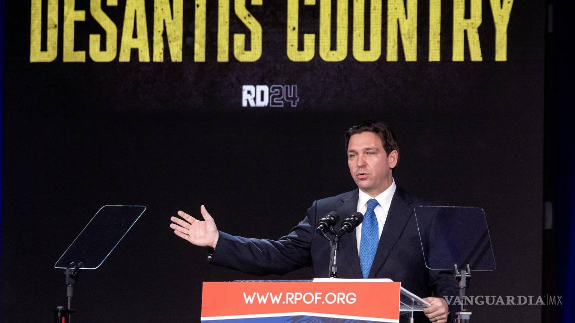 $!El gobernador de Florida, Ron DeSantis, candidato a las elecciones presidenciales de Estados Unidos de 2024, durante la Cumbre de la Libertad de Florida.