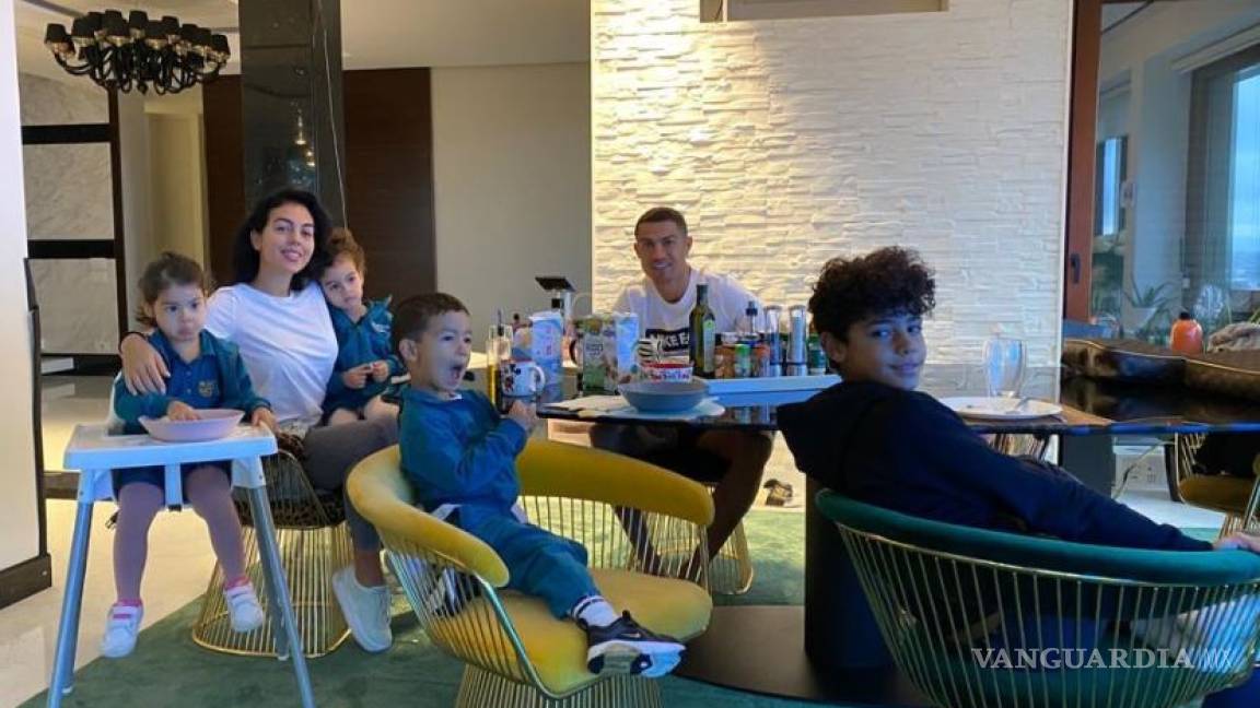 El estricto régimen de Cristiano Ronaldo con sus hijos... nada de papitas y refrescos