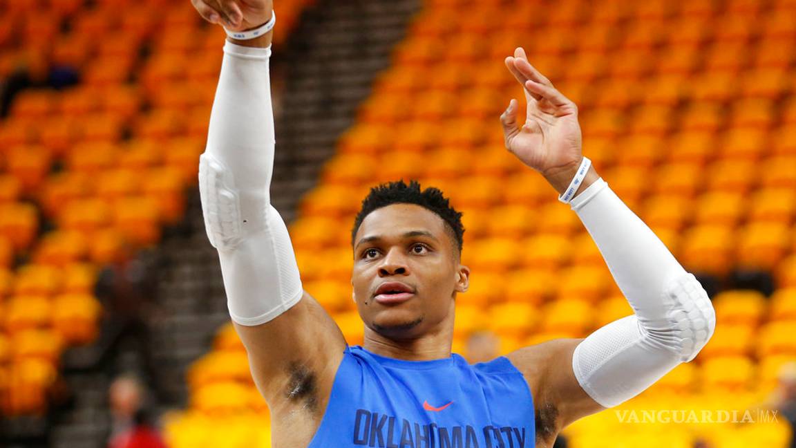 $!Westbrook se opera la rodilla; en duda para 1er partido