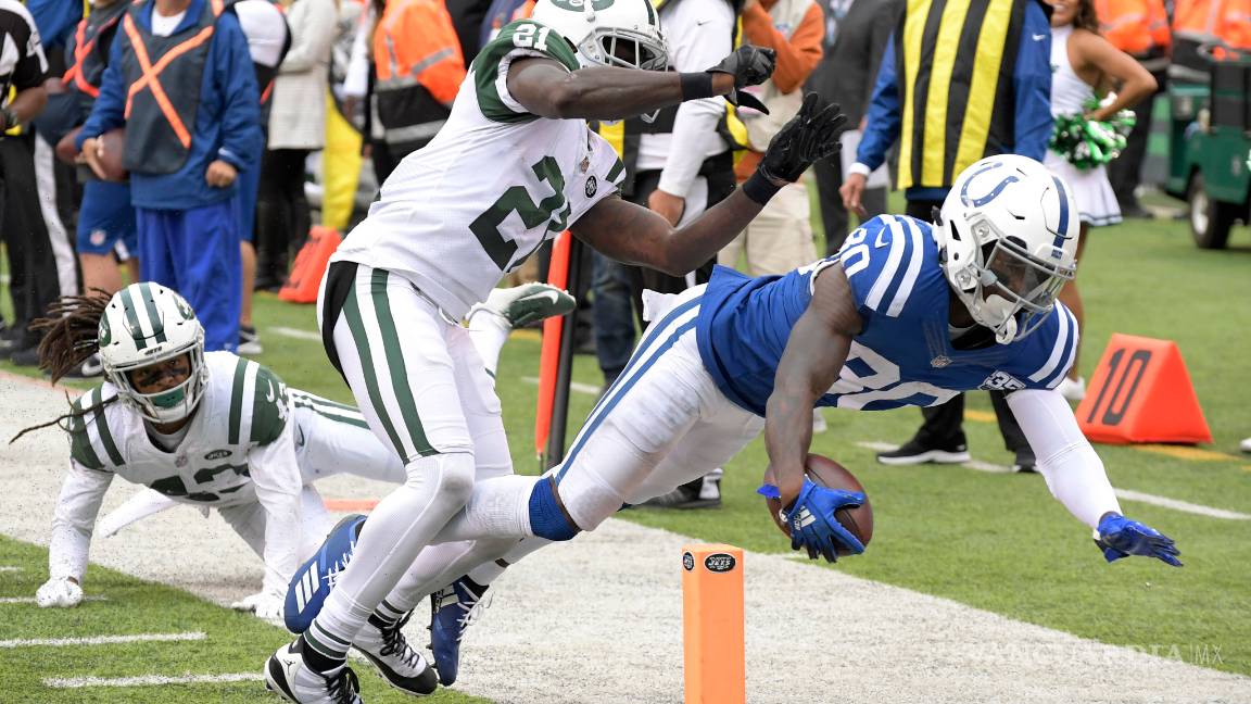 $!Jason Myers rompe récords de goles de campo para 'aplastar' a los Colts
