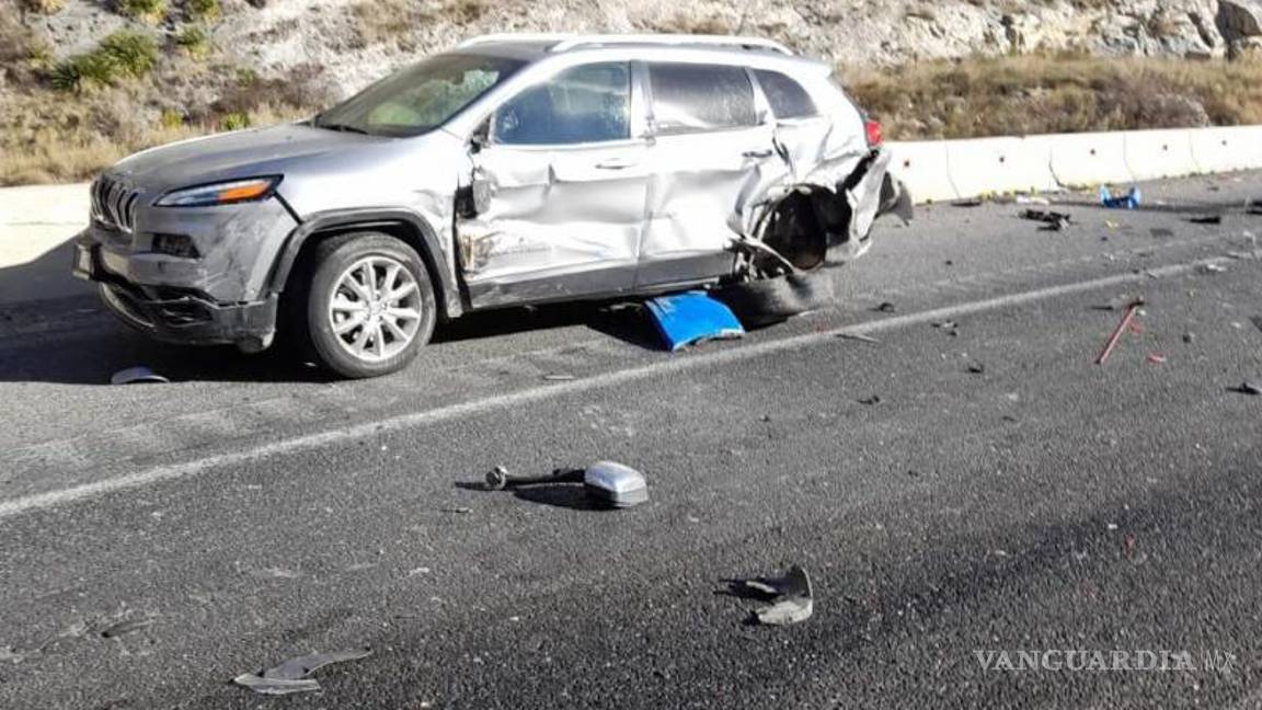 $!Alrededor de 8 personas más fueron trasladadas para una valoración médica, aumentando la cifra a 10 lesionados.