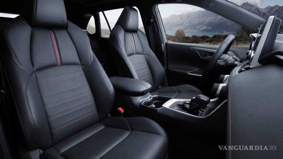 $!Toyota RAV4 Prime, versión híbrida enchufable de 38 km/l y aspecto deportivo