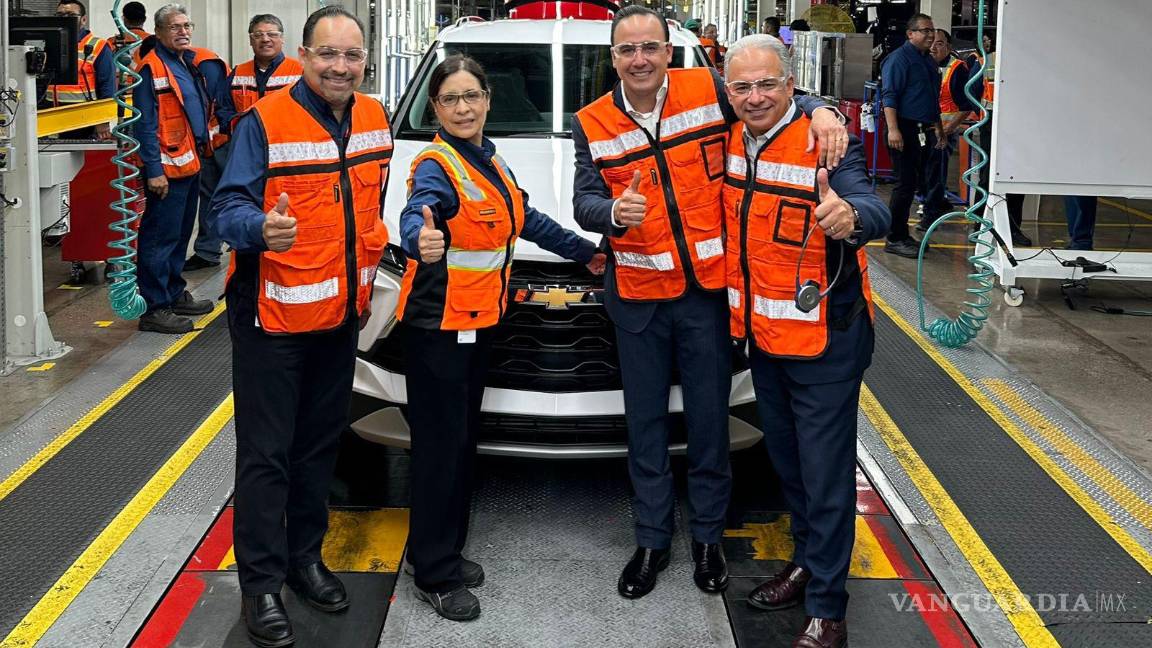 $!Destaca Manolo Jiménez a Coahuila como principal productor de vehículos eléctricos en México