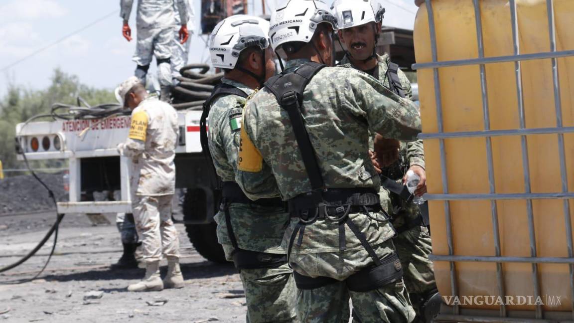 $!Elementos de la Sedena y el Ejército mexicano en “El Pinabete”.