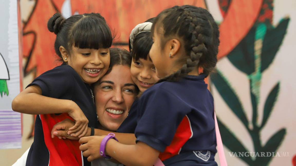 Participa Inspira con lectura de cuento en Feria Internacional del Libro Coahuila 2024