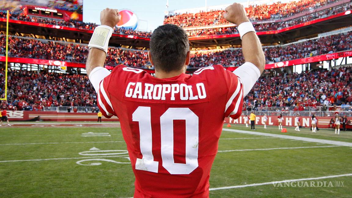 $!Garoppolo entra al quirófano por su operación en la rodilla