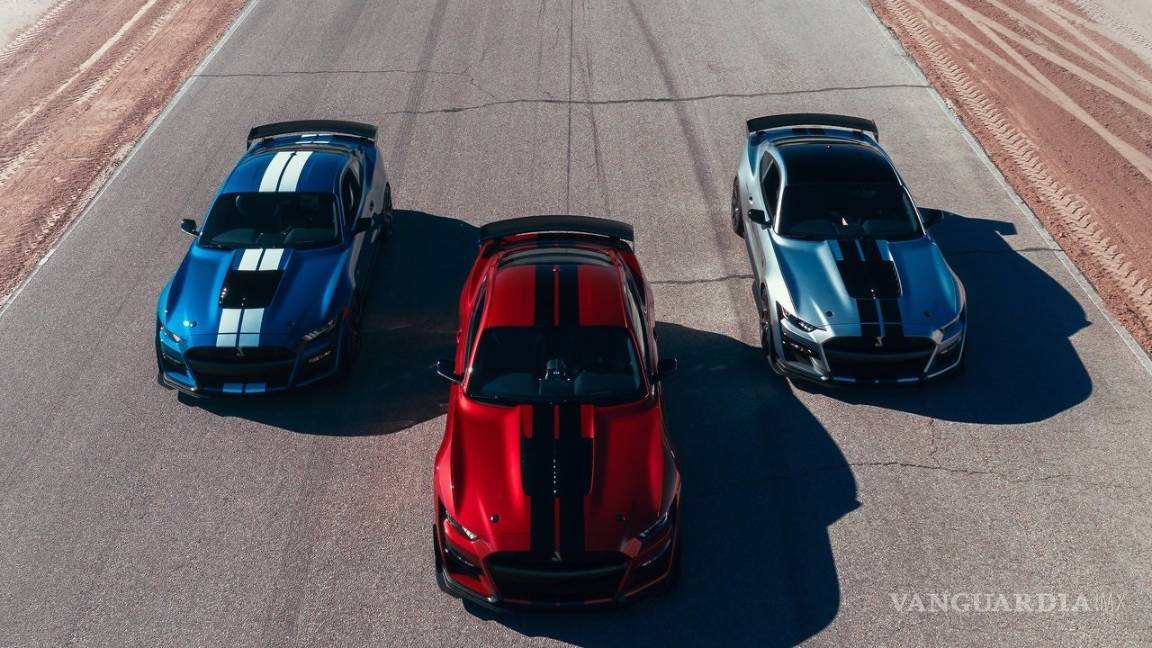 $!Ponerle rayas al Ford Shelby GT500 2020 es más caro que un coche pequeño