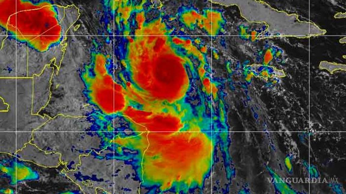 $!Huracán Delta es categoría 4, Quintana Roo y Yucatán en alerta roja