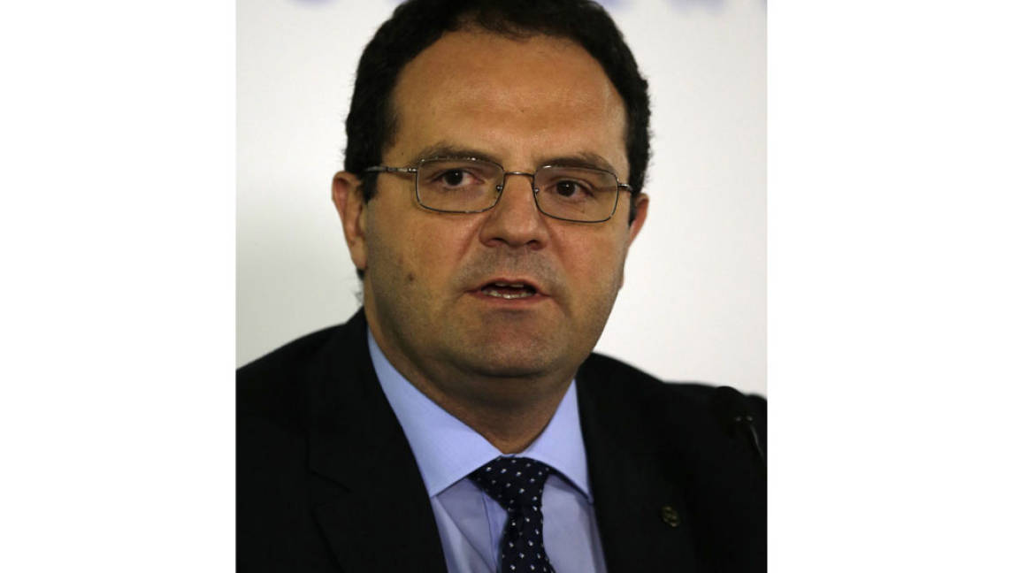 Renuncia ministro brasileño de Hacienda en medio de crisis política