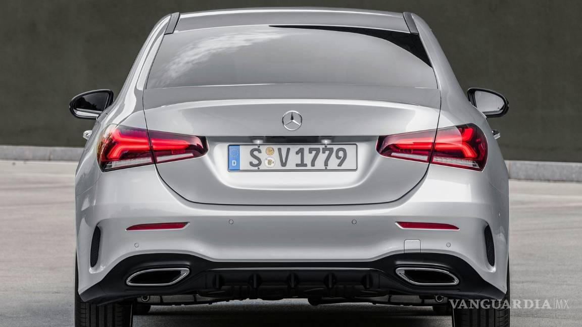 $!Mercedes-Benz Clase A, elegante sedán que se fabricará en México y llegará en 2019