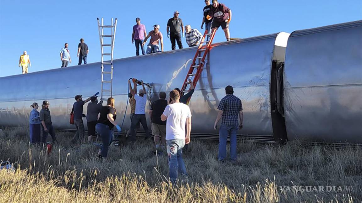 Deja descarrilamiento de tren en Montana 3 muertos
