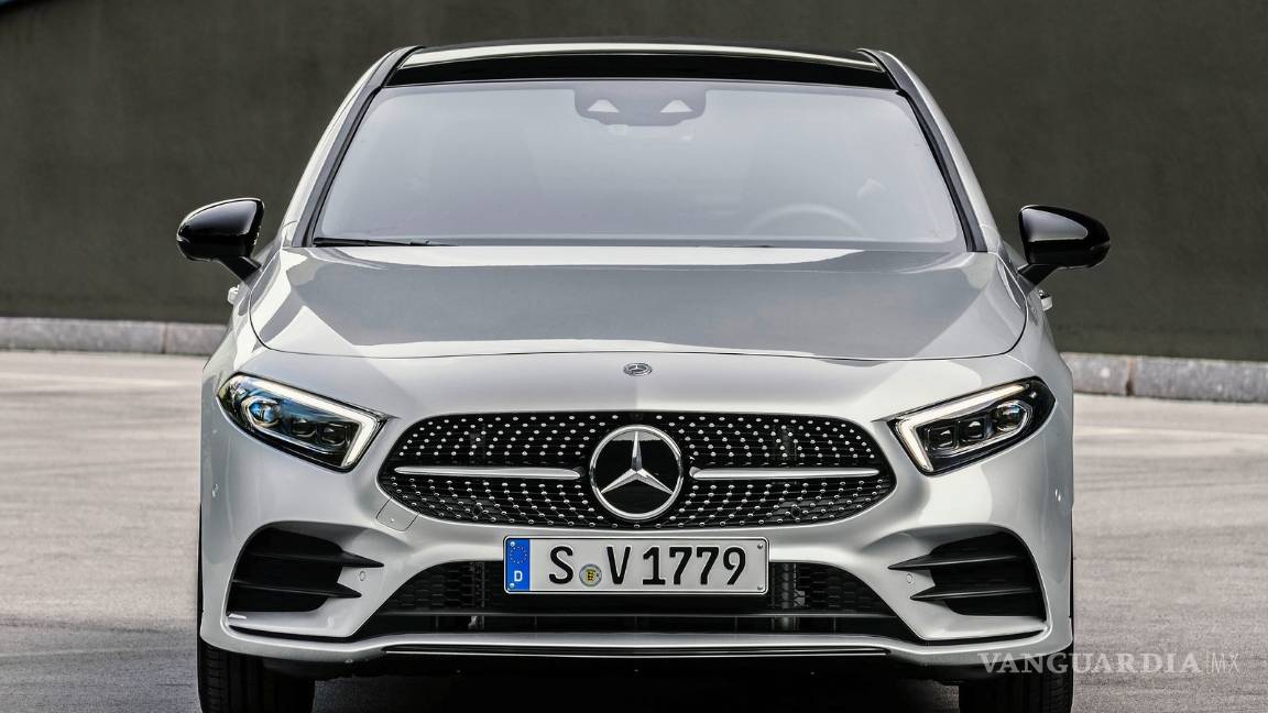 $!Mercedes-Benz Clase A, elegante sedán que se fabricará en México y llegará en 2019