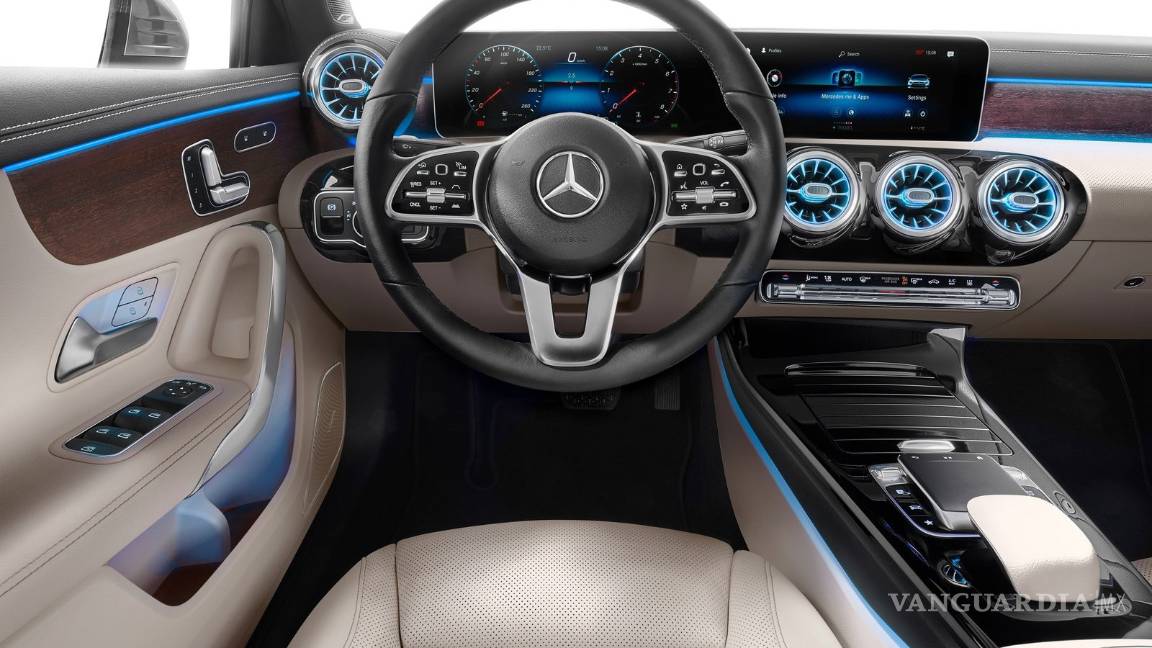 $!Mercedes-Benz Clase A, elegante sedán que se fabricará en México y llegará en 2019
