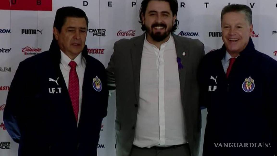 Hacen oficial la era Peláez en Chivas...ratifican al 'Flaco' Tena como técnico