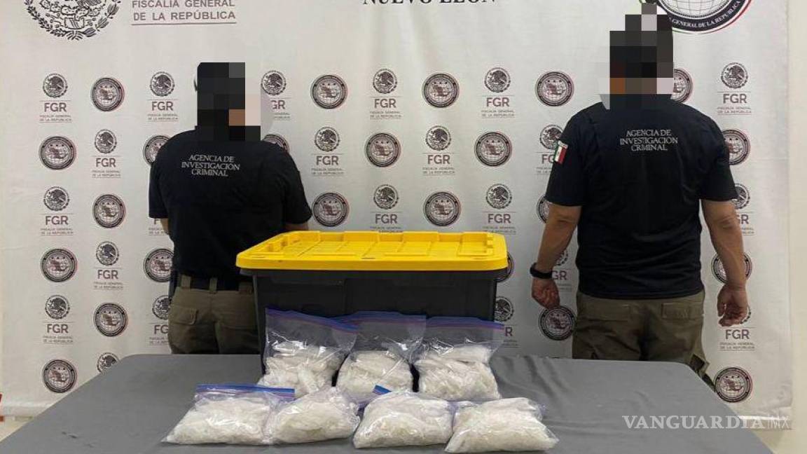 Asegura FGR 7 kilos de metanfatamina tras cateo en Nuevo León