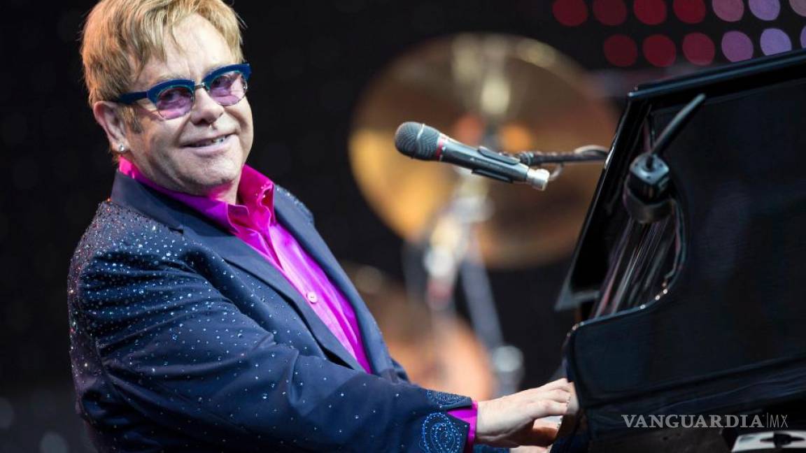 Elton John agrega 12 conciertos a su gira del adiós