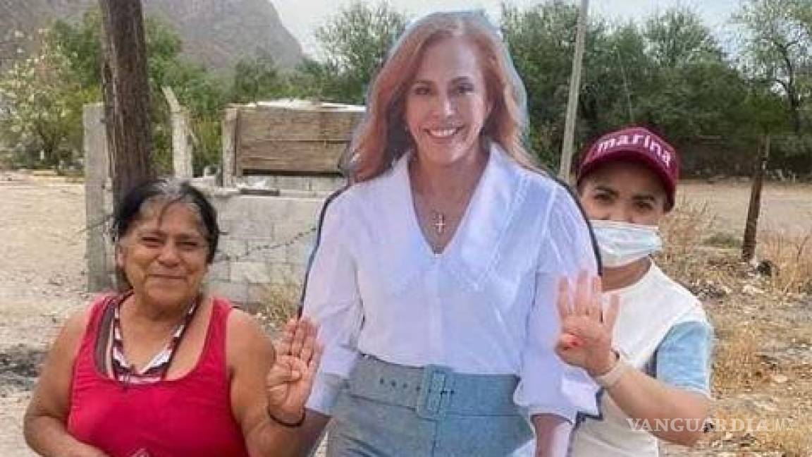 Arremeten contra candidata de Morena en Durango por enviar foto de cartón a colonias marginadas... ‘No se le vayan a pegar los piojos’