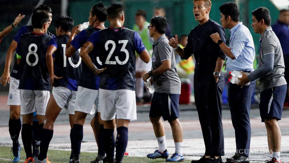 $!Honda no la 'arma' en su debut con Camboya