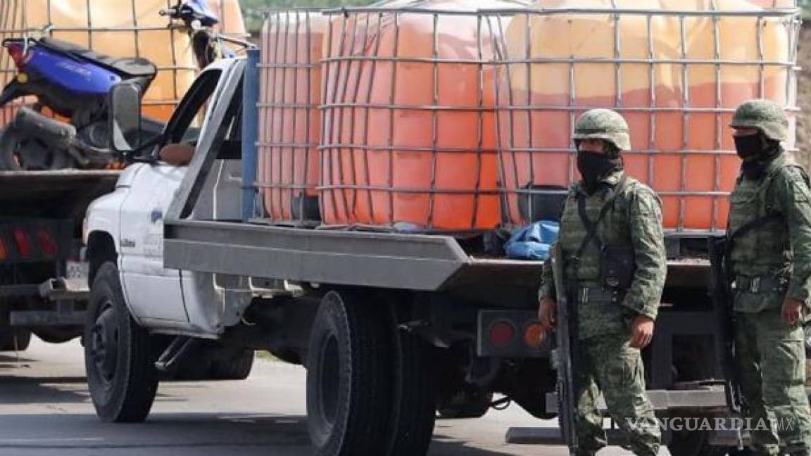 Teniente Oziel Aldana, presunto implicado en huachicoleo, es detenido en instalaciones de Pemex