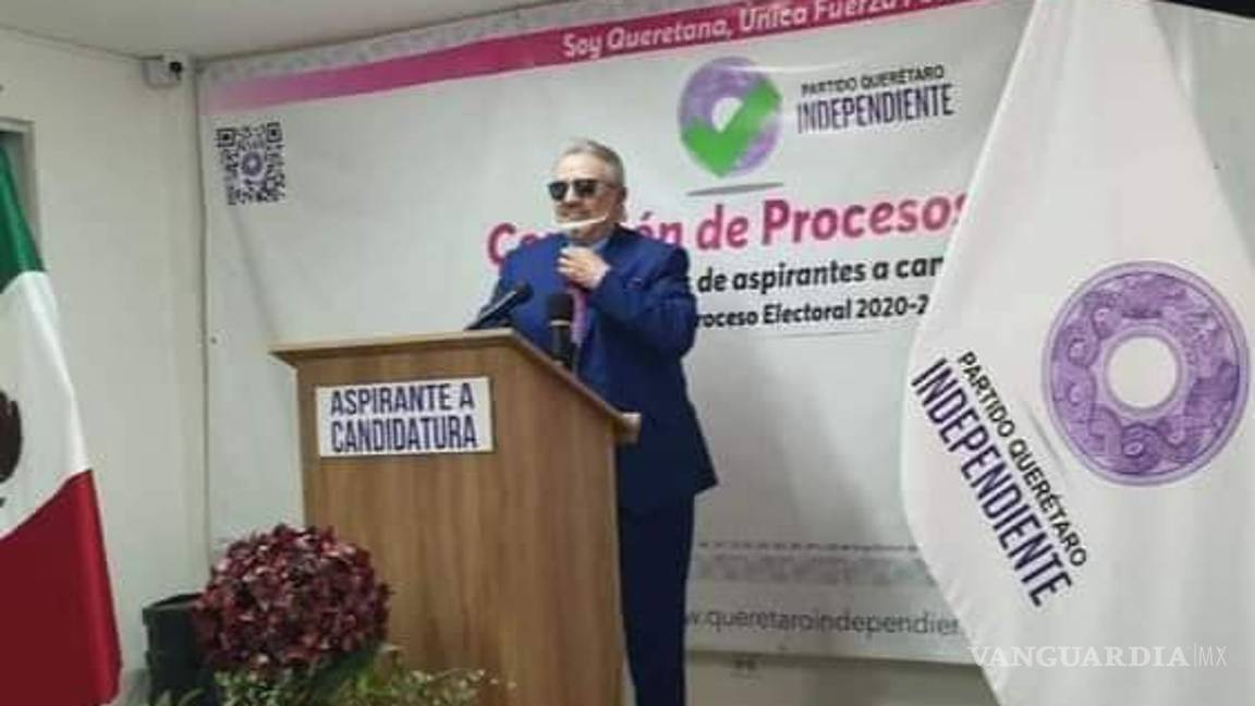 $!‘Kiko’, Carlos Villagrán, buscará gubernatura y alcaldía en Querétaro