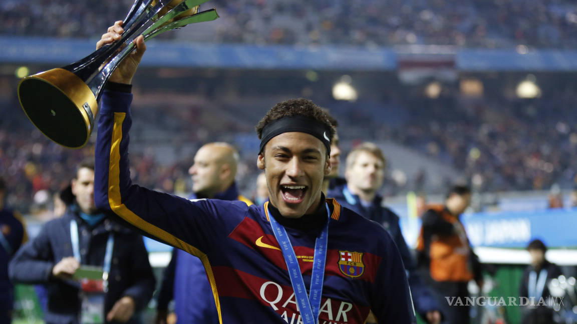 Santos de Brasil reclama pago por Neymar al Barcelona