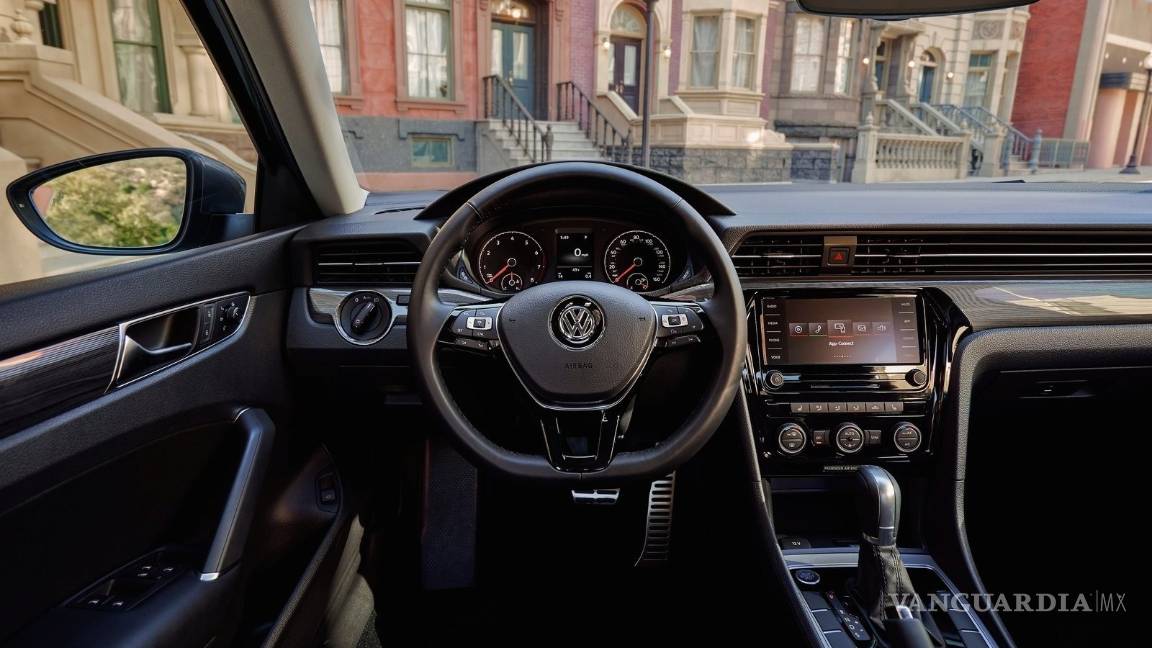 $!Volkswagen Passat 2020, nuevo pero menos tecnológico que el Jetta