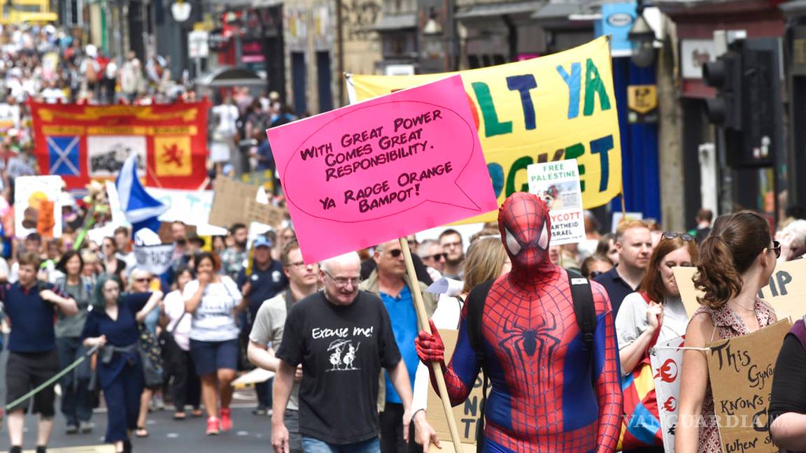 $!Miles repudian a Trump durante su visita a Escocia