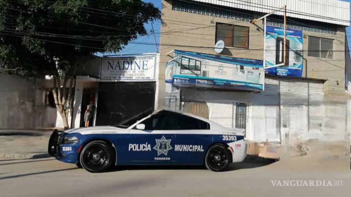 $!El cuerpo fue llevado al Semefo, para que le realicen la necropsia.